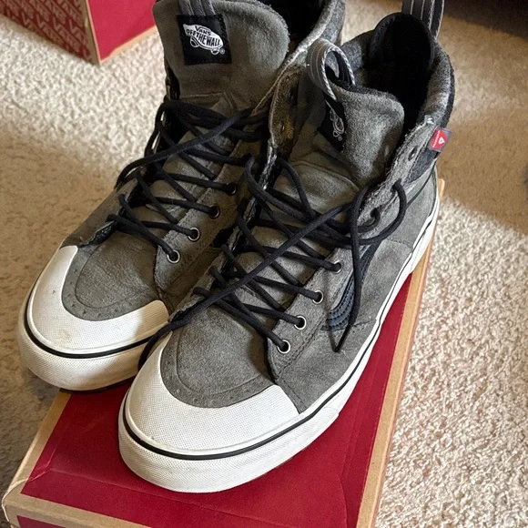 Vans sk8 hi MTE 2.0 Dx US 13 - Picture 1 of 7